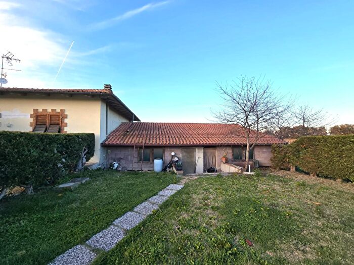 Casa con 7 locali in vendita in Colle Di Val DElsa