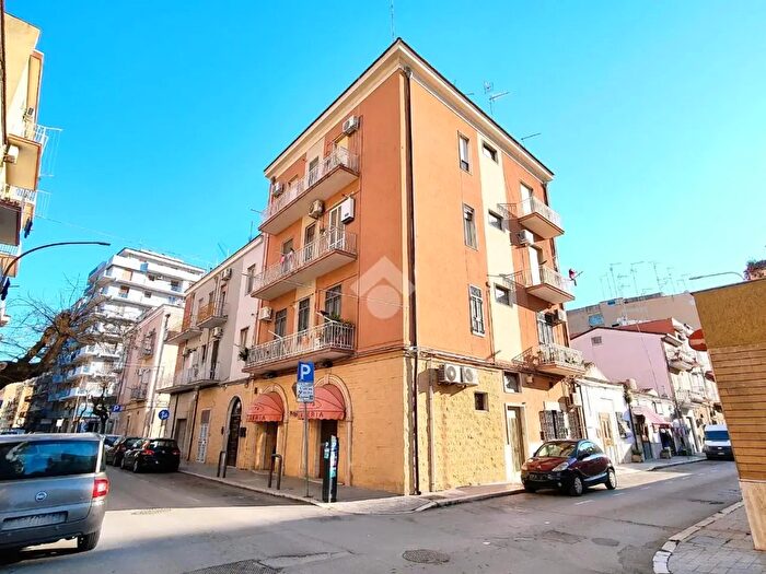 Appartamento quadrilocale in vendita in Via Amicangelo Ricci, Foggia