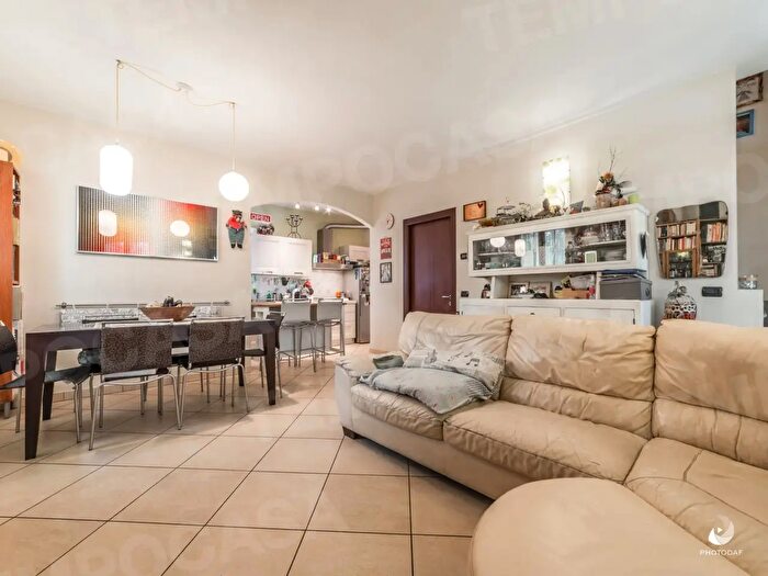 Casa quadrilocale in vendita in Via Statale, Fiorano Modenese