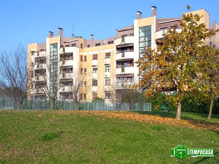 Appartamento bilocale in vendita in Via San Carlo, Muggiò