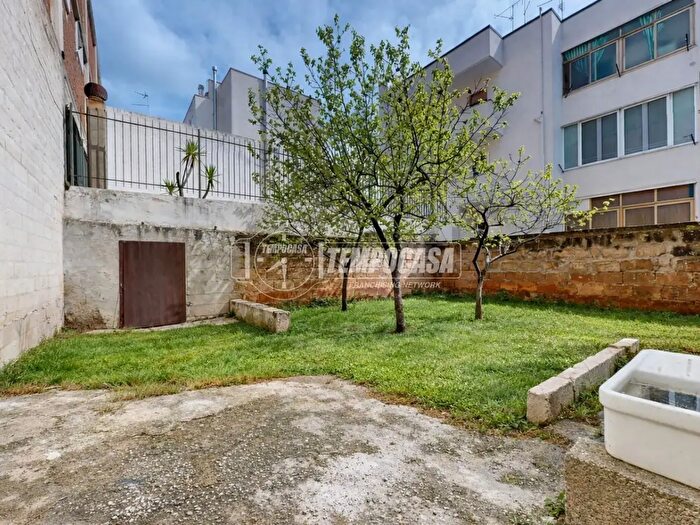 Casa trilocale in vendita in Via Conversano, Casamassima