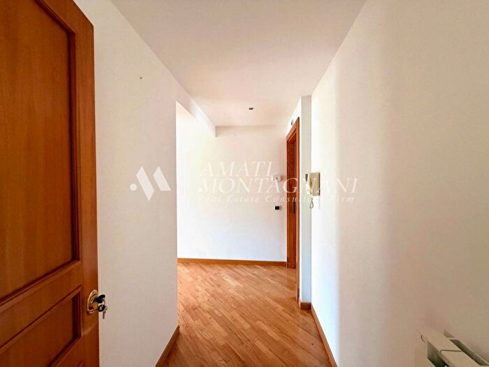 Appartamento trilocale in affitto in Via Cassiodoro, Prati, Roma