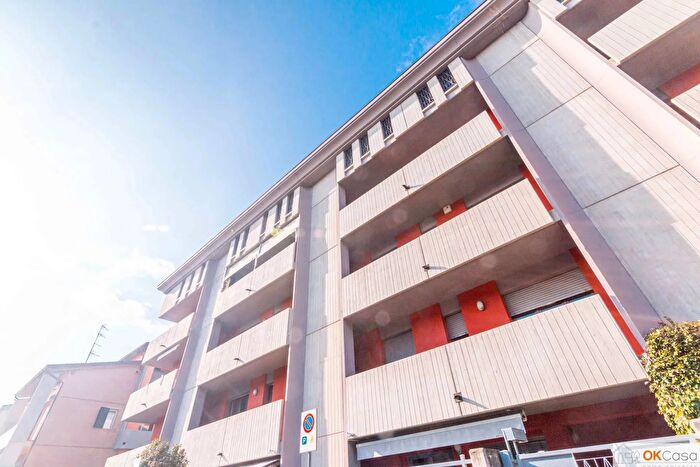 Appartamento bilocale in vendita in Via Umbria, Parma