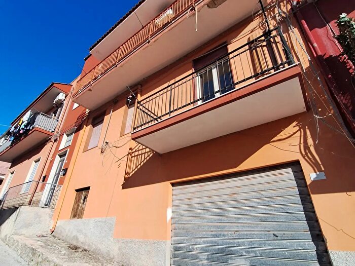 Appartamento quadrilocale in vendita in Via San Martino della Battaglia, Priolo Gargallo