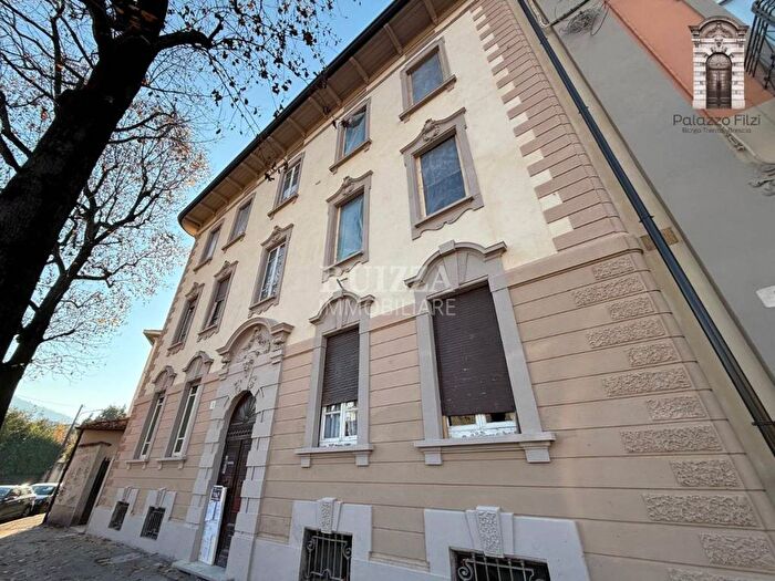 Appartamento trilocale in affitto in Via Fabio Filzi, Via Veneto Borgo Trento, Brescia