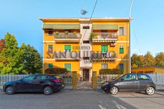 Appartamento trilocale in vendita in Via Rocca Falcona, Fabbrico