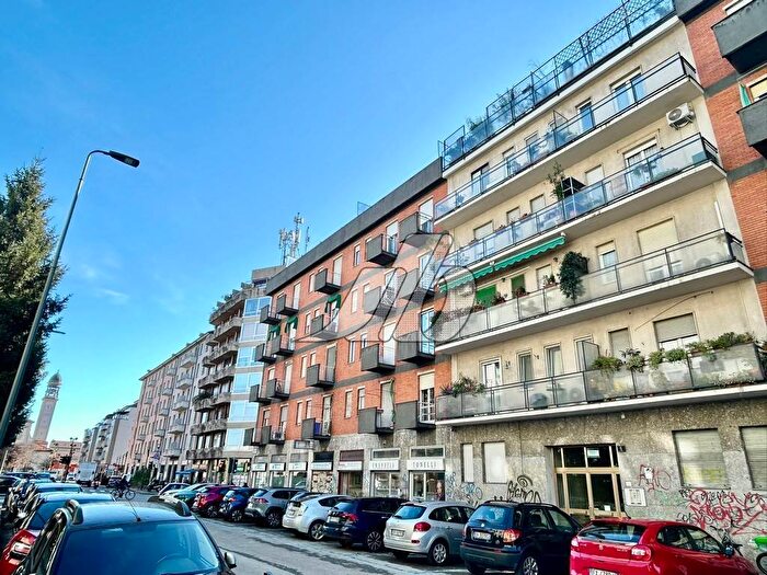 Appartamento monolocale in affitto in Via Pigello Portinari, Greco Segnano, Milano