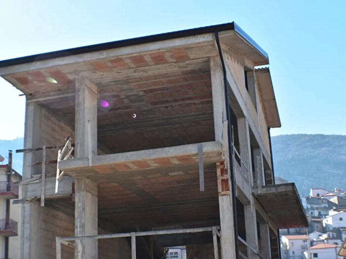 Appartamento con 5 locali in vendita in Via Roma, Sassano