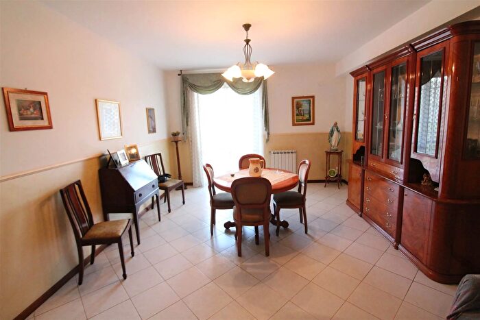 Appartamento quadrilocale in vendita in Via Agnone, Lentini