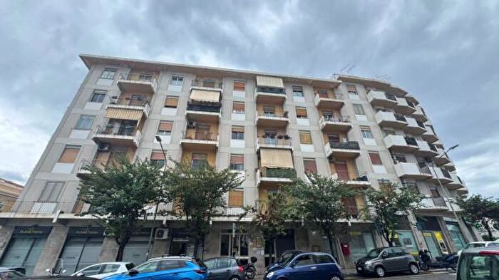 Appartamento trilocale in affitto in Via Catania, Messina