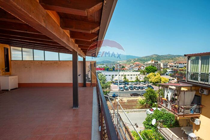 Appartamento bilocale in vendita in Via Porticato, Giardini Naxos