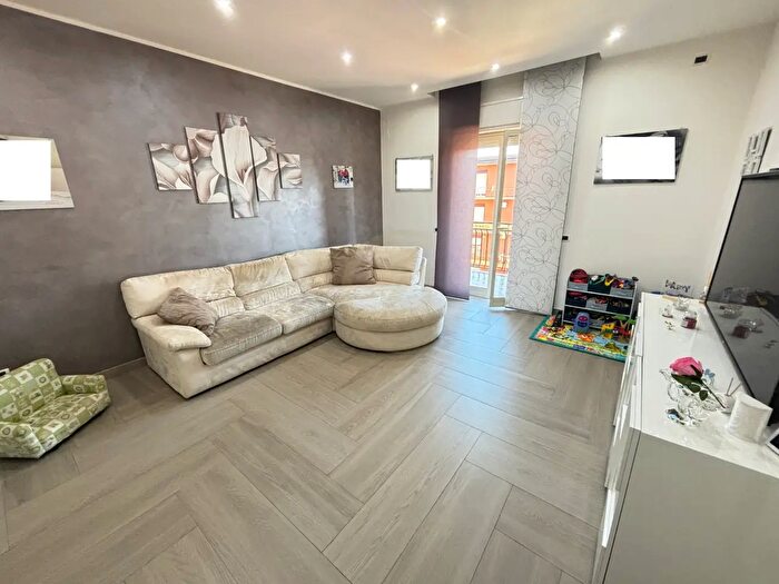 Appartamento trilocale in vendita in Via Cipro, Belpasso