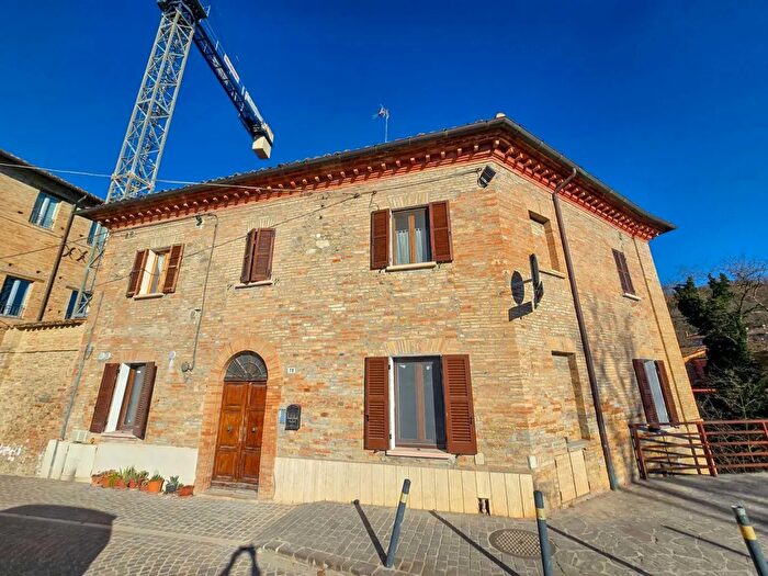 Appartamento bilocale in vendita in Via Garibaldi, Urbania