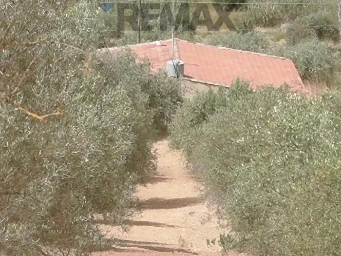 Casa con 6 locali in vendita in Via Venanzio Marvuglia Snc, Caltagirone