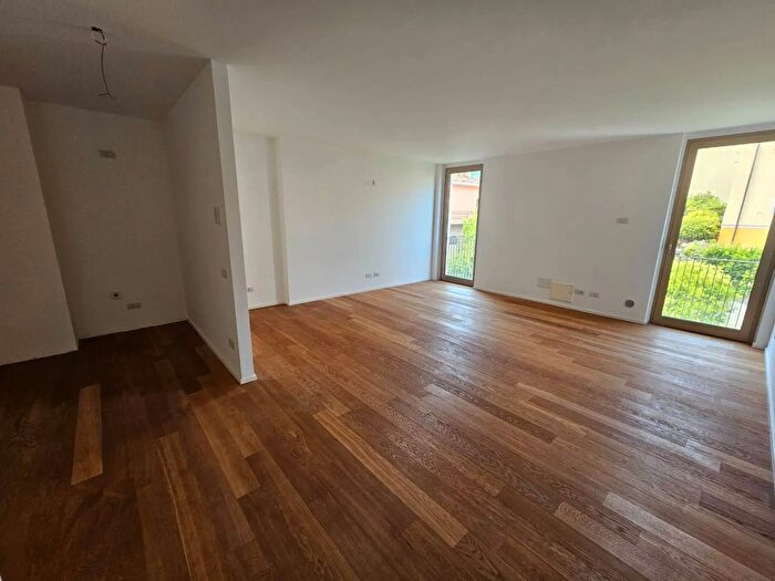 Appartamento monolocale in vendita in Zona Quinto Genova, Genova