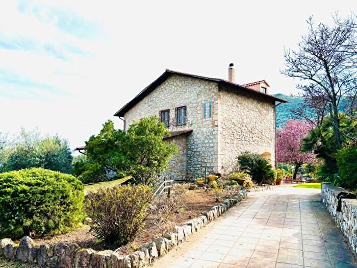 Casa quadrilocale in vendita in Contrada Valle Scura, Itri