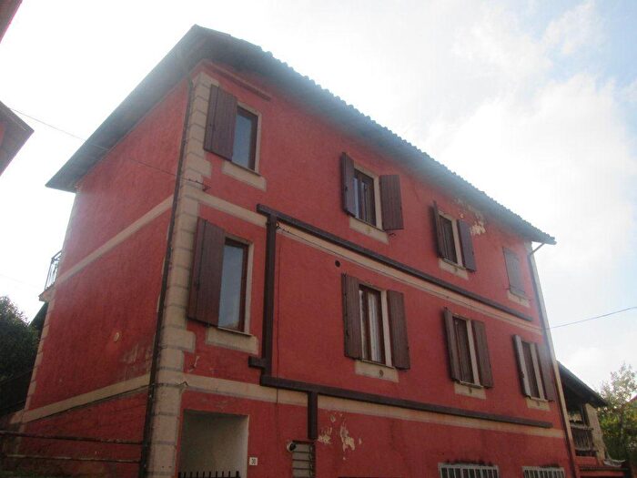 Casa quadrilocale in vendita in Via Novembre, Silvano DOrba