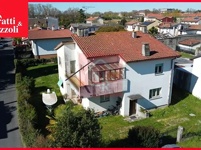 Casa con 5 locali in vendita in Via Alessandro Volta, Cervignano Del Friuli