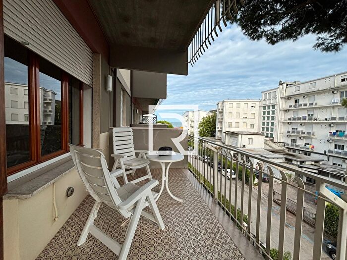 Appartamento quadrilocale in vendita in Via VI Traversa Cervia, Cervia