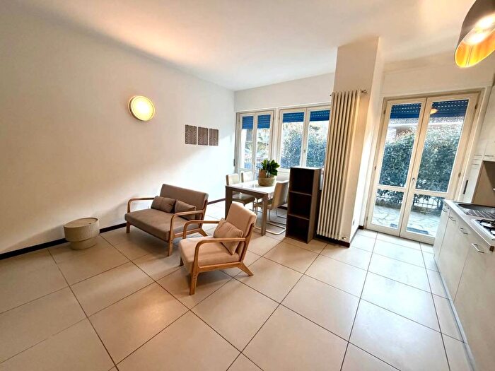 Appartamento in affitto in Via Bellinzona, Ponte Chiasso, Como