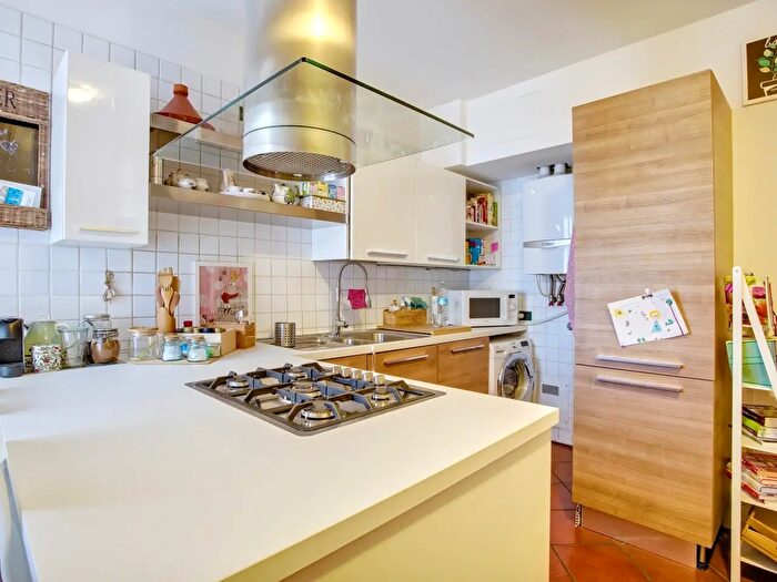 Appartamento con 6 locali in vendita in Piazzetta San Lorenzo, Varese