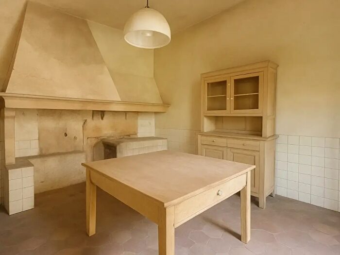 Casa con 12 locali in vendita in Bientina