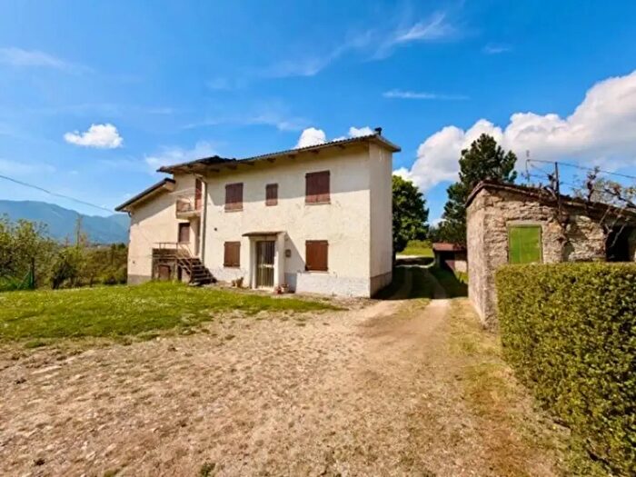 Casa con 6 locali in vendita in Strada di Ca Bianca, Alto Reno Terme