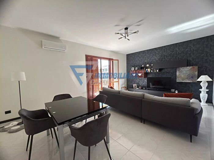 Appartamento quadrilocale in vendita in Siracusa