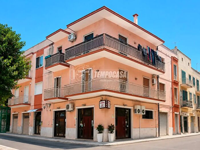 Appartamento quadrilocale in vendita in Via Giovanni Amendola, Conversano