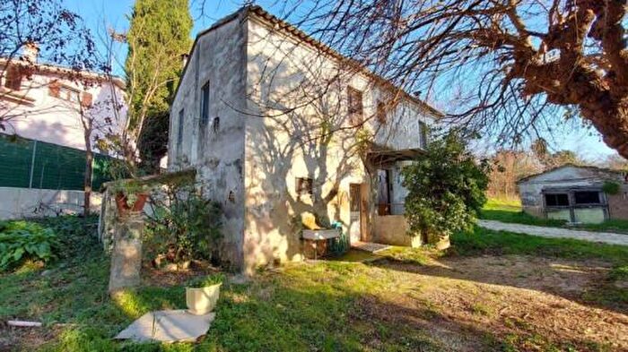 Casa con 6 locali in vendita in Via Fontanelle, Monsano