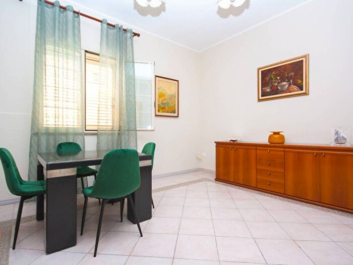 Appartamento trilocale in affitto in Viale Epipoli, Epipoli, Siracusa