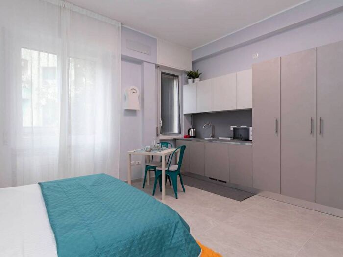 Appartamento monolocale in affitto in Via Montalbino, Istria, Milano