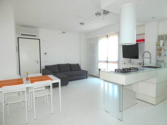 Appartamento quadrilocale in affitto in Viale Torino, Riccione