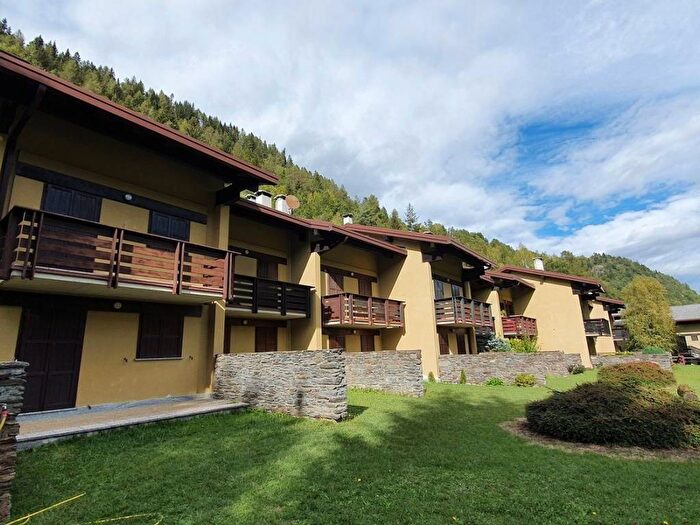 Appartamento trilocale in vendita in Corso Roma, Aprica