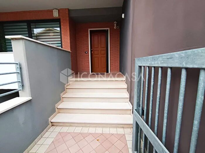 Appartamento con 6 locali in vendita in Via Po, San Giacomo Degli Schiavoni