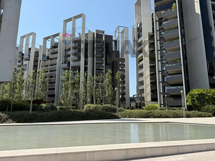Appartamento bilocale in vendita in Milano