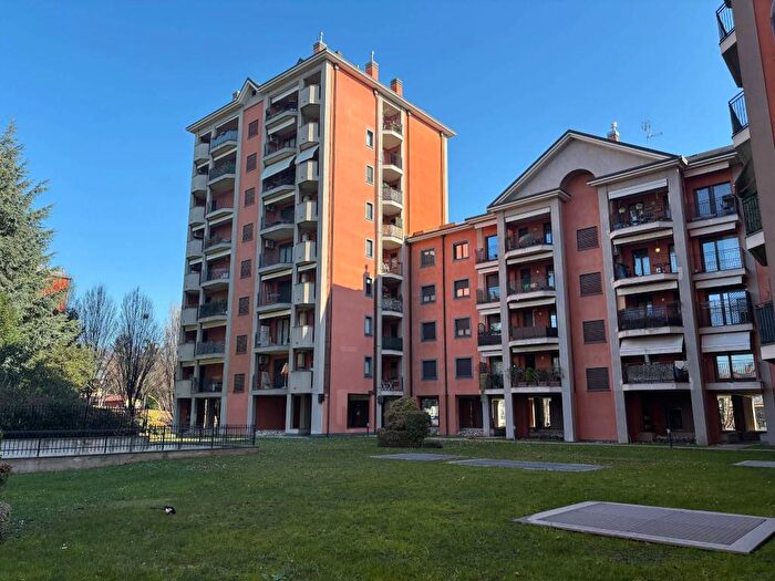 Appartamento bilocale in affitto in Via Generale Carlo Espinasse, San Michele, Busto Arsizio