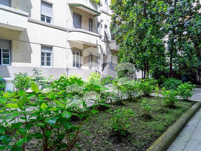 Appartamento bilocale in affitto in Via Pietro Colletta, Milano