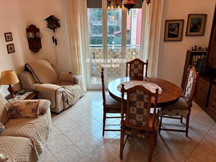 Appartamento trilocale in vendita in Via Pietro Gassendi, Milano