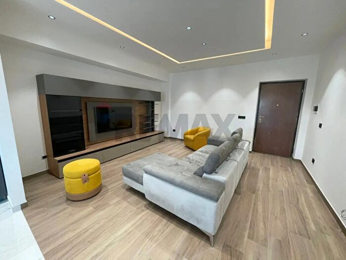 Appartamento con 5 locali in vendita in Via Provinciale, CoriglianoRossano