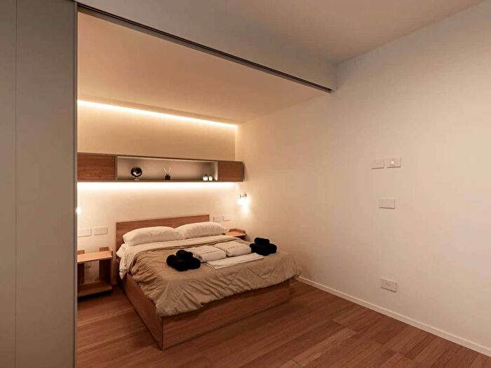 Appartamento bilocale in affitto in Via Stresa, Maggiolina, Milano