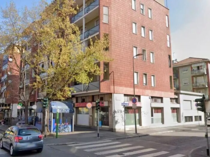 Appartamento trilocale in vendita in Milano