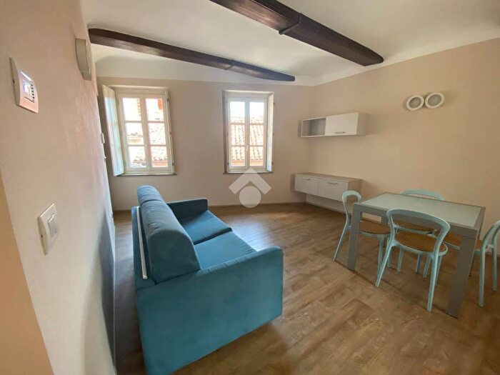 Appartamento bilocale in affitto in VIA VALORIA INFERIORE, Centro, Saluzzo