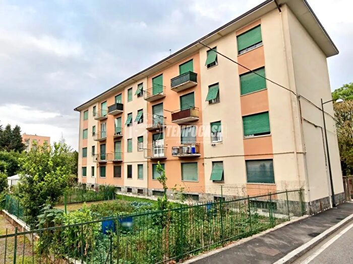 Case in Vendita e in Affitto - 3