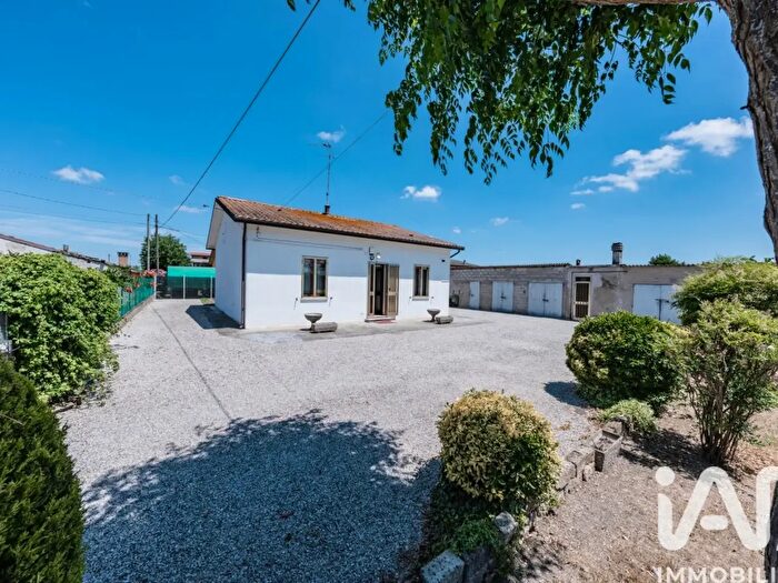 Casa trilocale in vendita in Via Roberto dall'Oca, Mesola