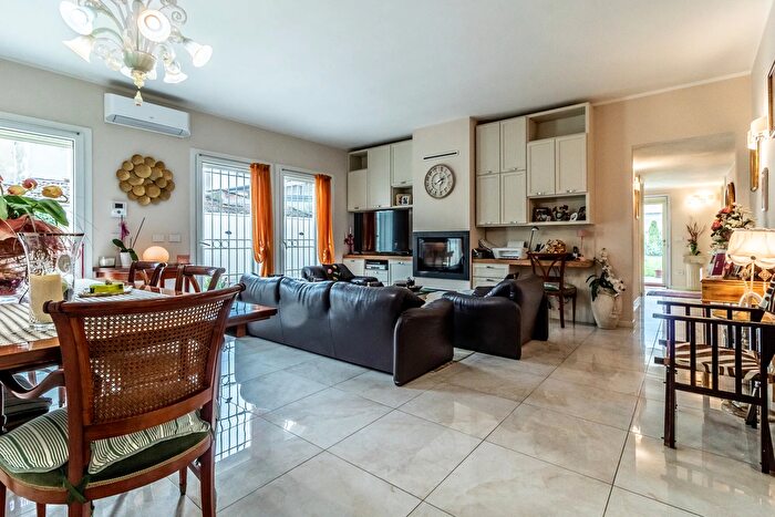 Appartamento trilocale in vendita in Via Serraglio, Castel Bolognese