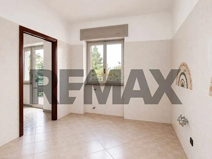 Appartamento con 6 locali in vendita in Viale Giulio Cesare, Larino