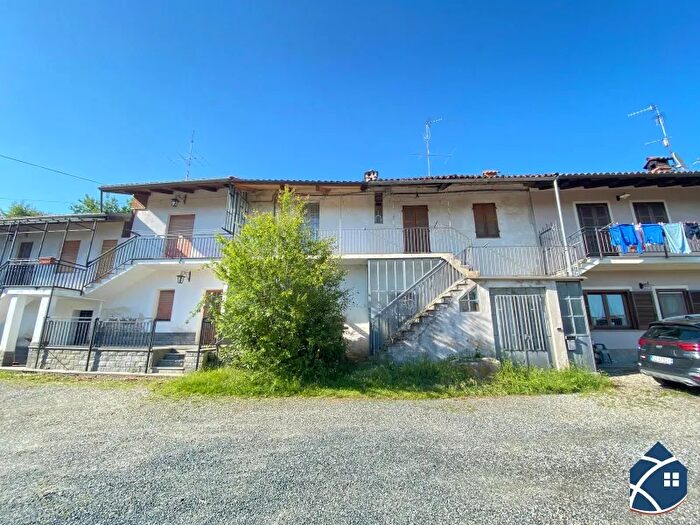 Casa quadrilocale in vendita in Pinerolo