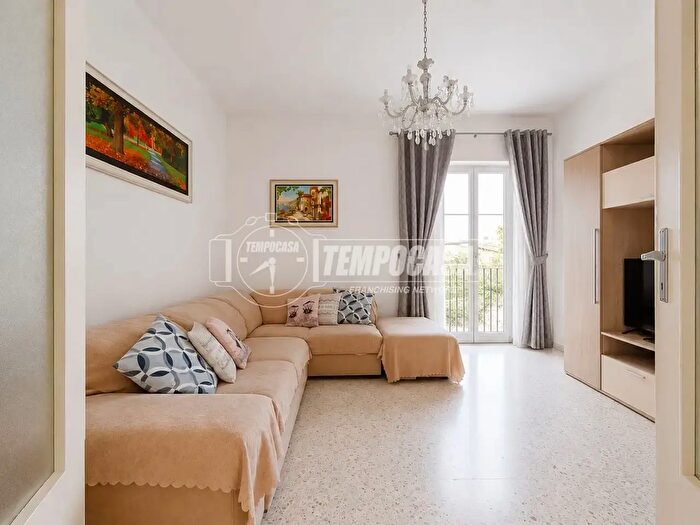 Appartamento trilocale in vendita in Via dei Normanni, Conversano
