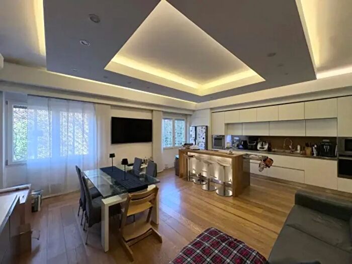 Appartamento con 5 locali in vendita in Via Alo Giovannoli, Roma